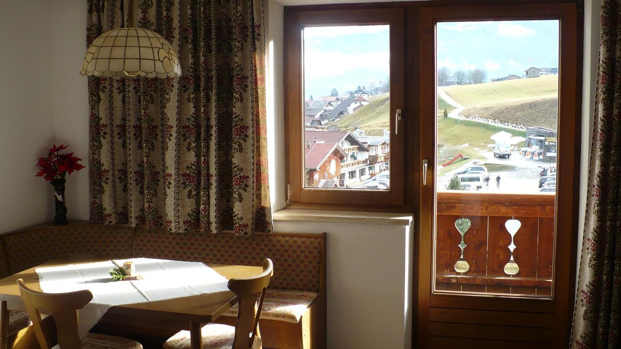 Haus Panorama Apartman Lermoos Kültér fotó